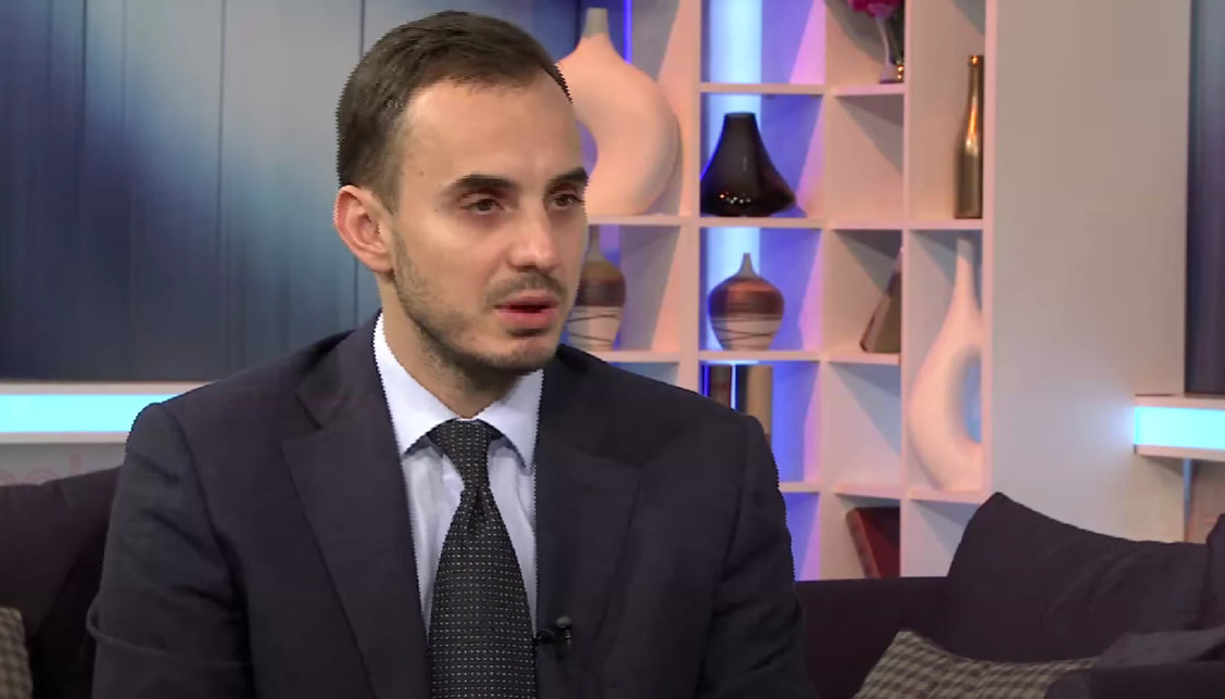 KONATAR TVRDI: Abazović će nastaviti da bude premijer ove ili nove vlade