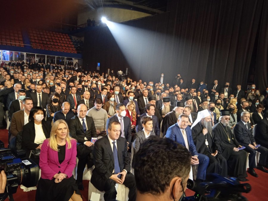 SVEČANA AKADEMIJA POVODOM 30 GODINA REPUBLIKE SRPSKE Deveti januar je dio identiteta Republike Srpske DUBOKO UKORJENJEN u njen narod!
