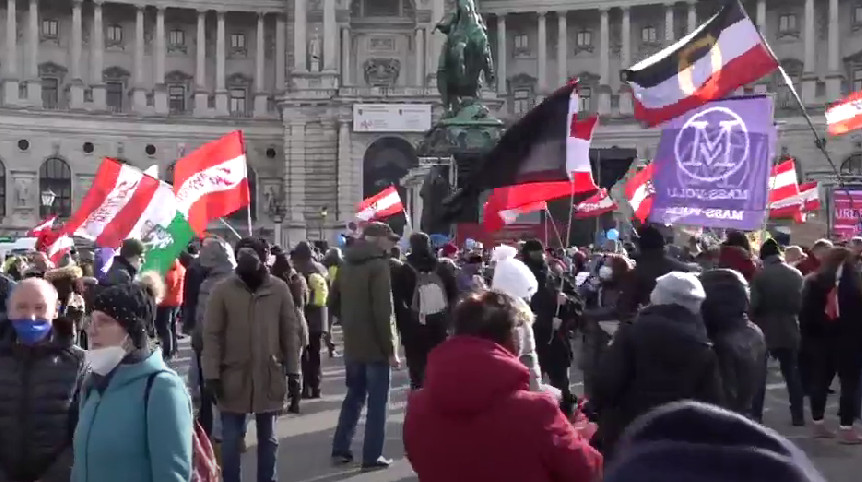 ''VLADA MORA DA PADNE'' Protesti u Beču zbog obavezne vakcinacije