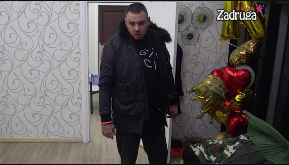 ONA MU JE SLABA TAČKA! Drug Filipa Cara tvrdi: "Lud je za Dalilom, to svi vide!"