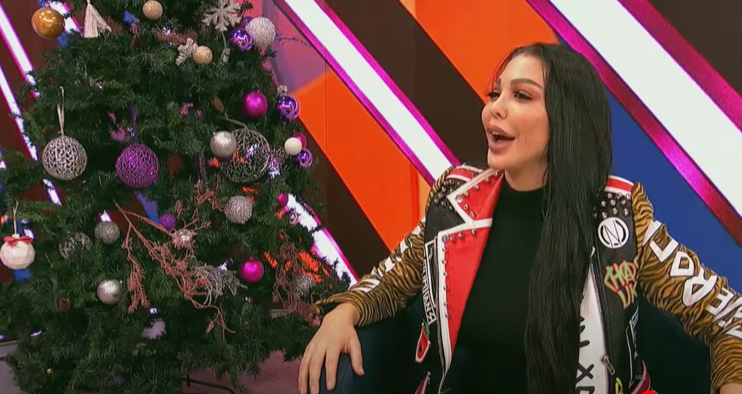 MAJA MARINKOVIĆ TJEŠI POZNATOG JUTJUBERA! Bivša zadrugarka ne gubi vrijeme! (VIDEO)