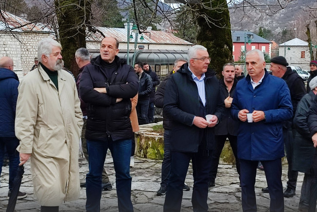 MANDIĆ: 19. avgust nije dan D za Crnu Goru, možda neko povuče potpis za smjenu Vlade