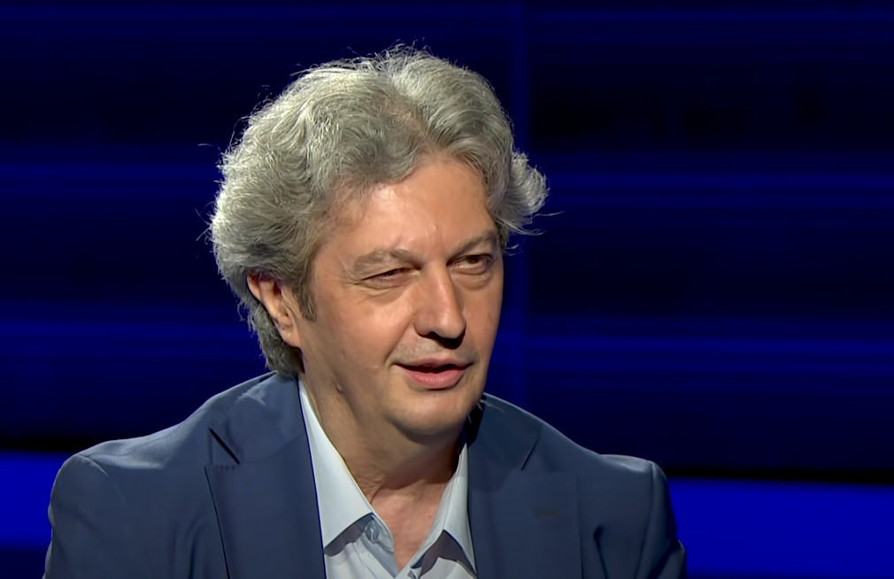 MARIĆ: Ako se Crna Gora boji “ovakvog” Šešelja, onda treba samu sebe da ukine i da se priključi kao srez Srbiji!