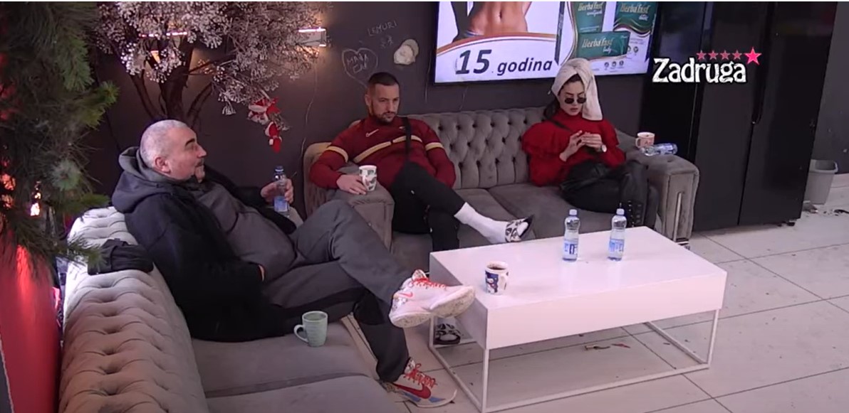 IDE MU NA ŽIVCE! Miki osuo paljbu po Dalili! (VIDEO)
