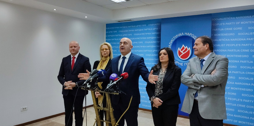 SNP: Demokrate prema Đurović osjećaju istu patološku mržnju kao i prema Abazoviću