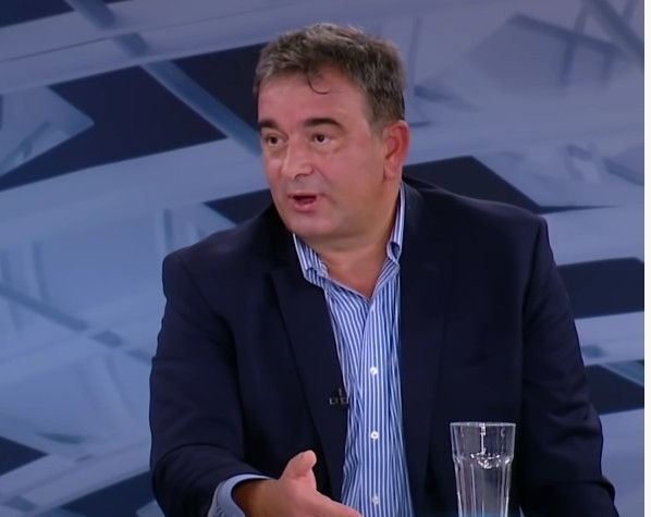 Medojević i dalje ne odustaje: Bivša Spajićeva supruga kupila vilu u Kotoru, odakle pare? (FOTO)