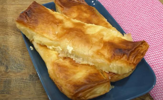 PITA SA FETA SIROM I KISELOM VODOM: Nafilujte, urolajte i ispecite - sve gotovo za pola sata
