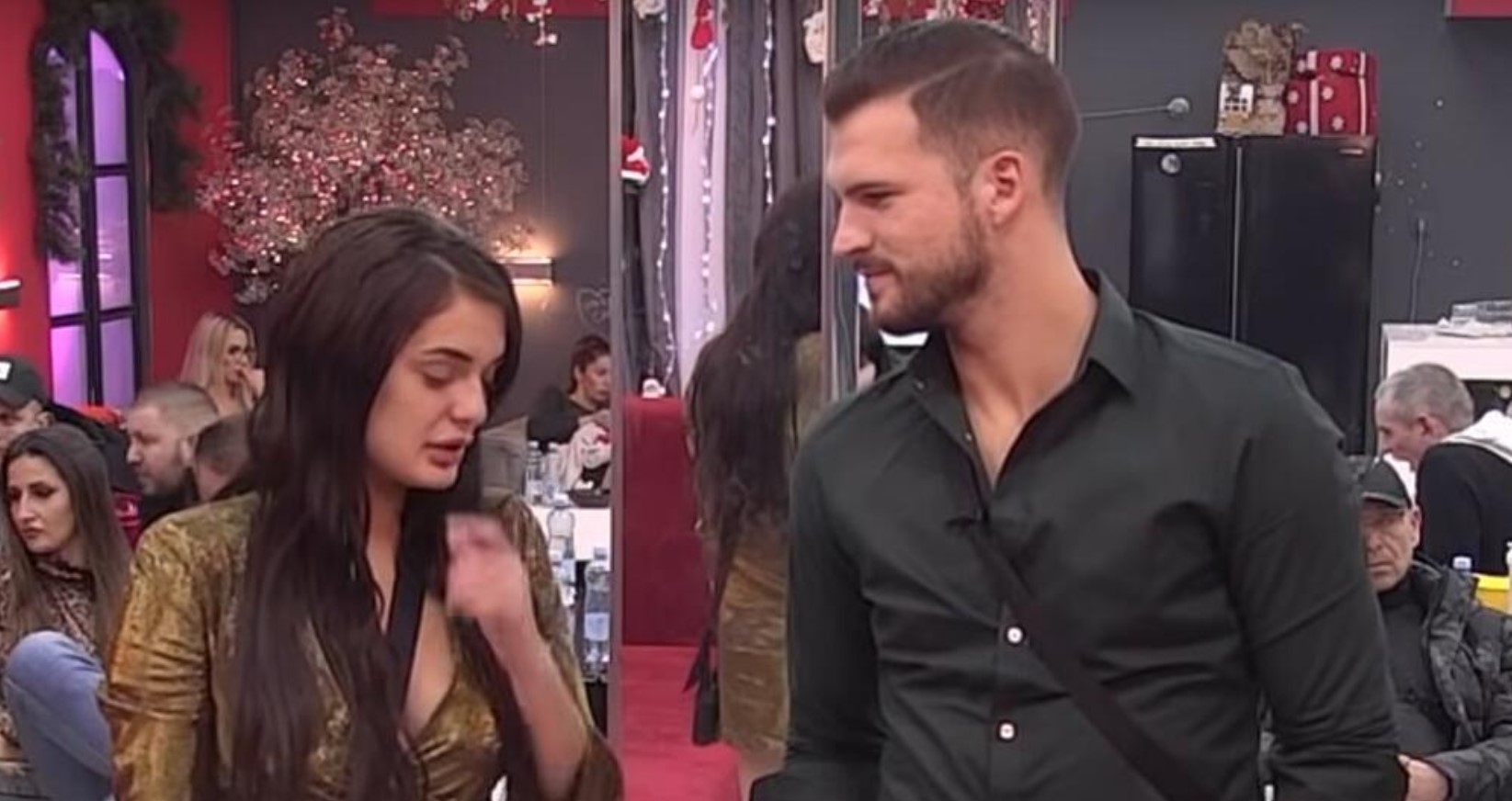 MARKO I VIKI PRIZNALI VEZU Osmakčić objavio njenu vrelu fotografiju, javnost šokirana ovim potezom (FOTO)