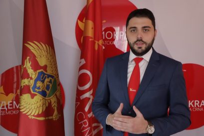 MARTINOVIĆ: Slavni datumi iz naše istorije se slave sa časnim narodom, a ne sa onima za koje Europol tvrdi da su kriminalci