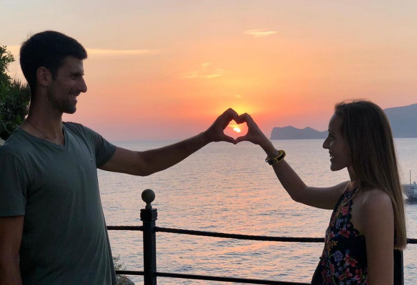 ĐOKOVIĆI NAPUSTILI SRBIJU! Jelena i Novak riješili da se odmore! Evo gdje uživaju!