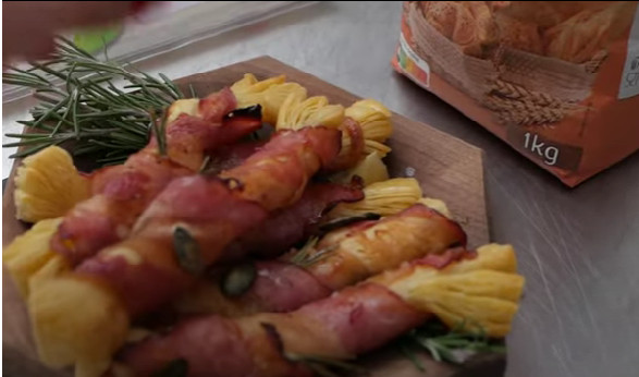 IDEALAN DORUČAK Štapići sa slaninom od lisnatog tijesta