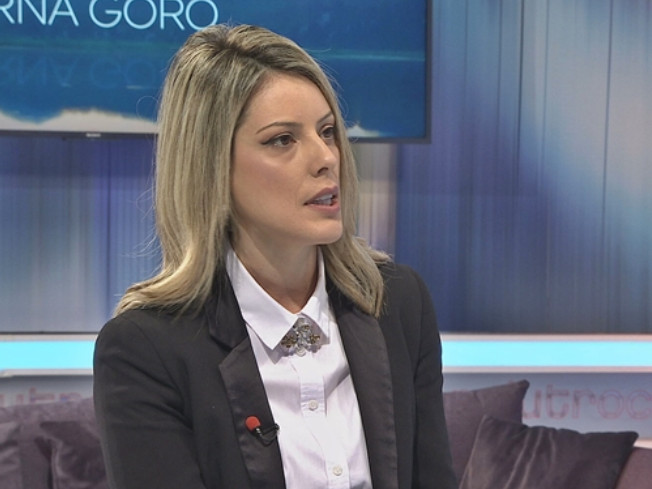 STAV URE BIĆE SAOPŠTEN NA SJEDNICI Novaković-Đurović: Zašto da i smjena Bečiča ne bude na stolu