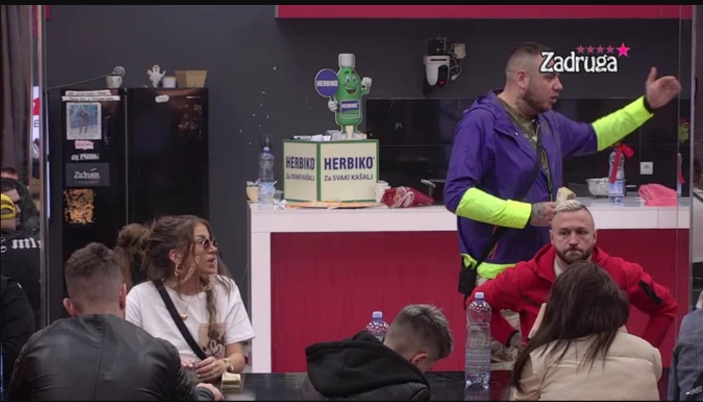 DEJAN IH URNISAO! Dalila i Car U DELIRIJUMU! "KRAVO! DOVODIŠ ME DO LUDILA!" (VIDEO)