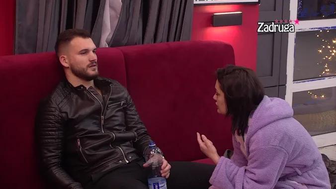 ZONJIĆ NA APARATIMA! Osmakčić se vratio kod Viki! (VIDEO)