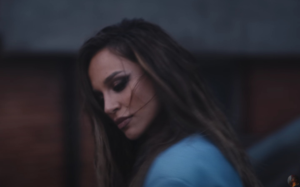 VRELE SCENE SA POP ZVEZDOM Edita ljubi mlađeg muškarca, intimnim snimkom otkrila sve