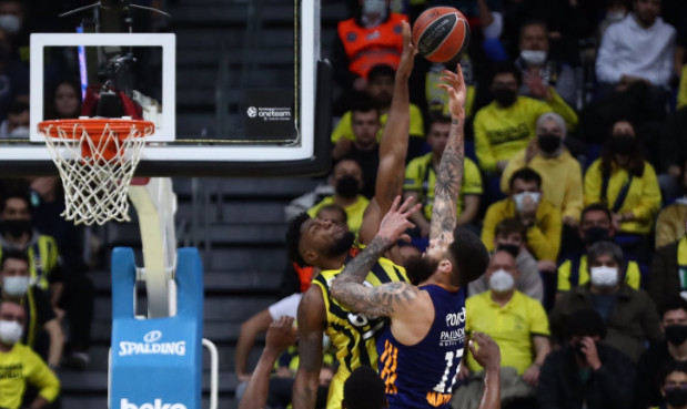 FENER DEKLASIRAO MADRIĐANE Ekipa Đorđevića upisala petu uzastopnu pobjedu u EL!