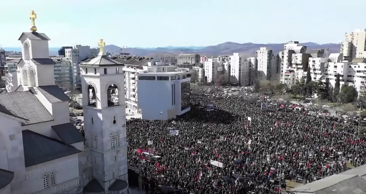 PREDVODI JE MITROPOLIT JOANIKIJE Litija u Podgorici sledeće nedelje