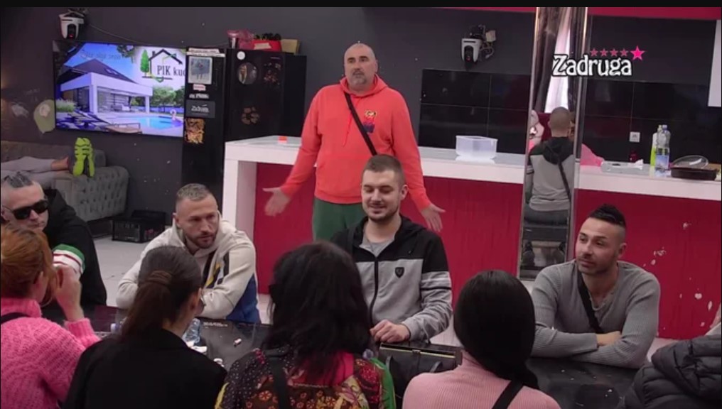 NAJGORI BEZ KONKURENCIJE! Miki urnisao cimera iz Bijele kuće!