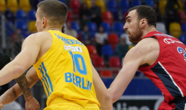 DOMINACIJA SRPSKOG CENTRA Milutinov MVP kola u Evroligi!