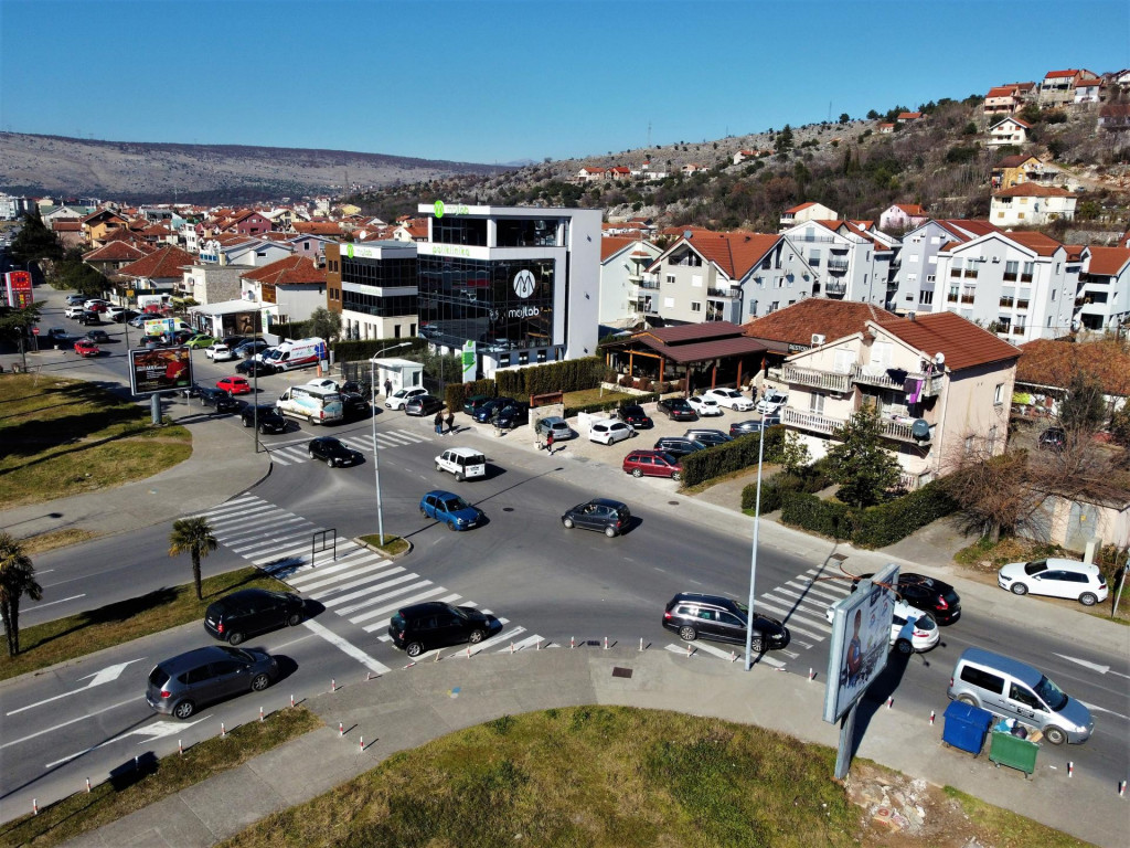 BILO JE I VRIJEME! Najavljene izmjene saobraćaja na raskrsnici Bulevara Džordza Vašingtona i Dalmatinske ulice