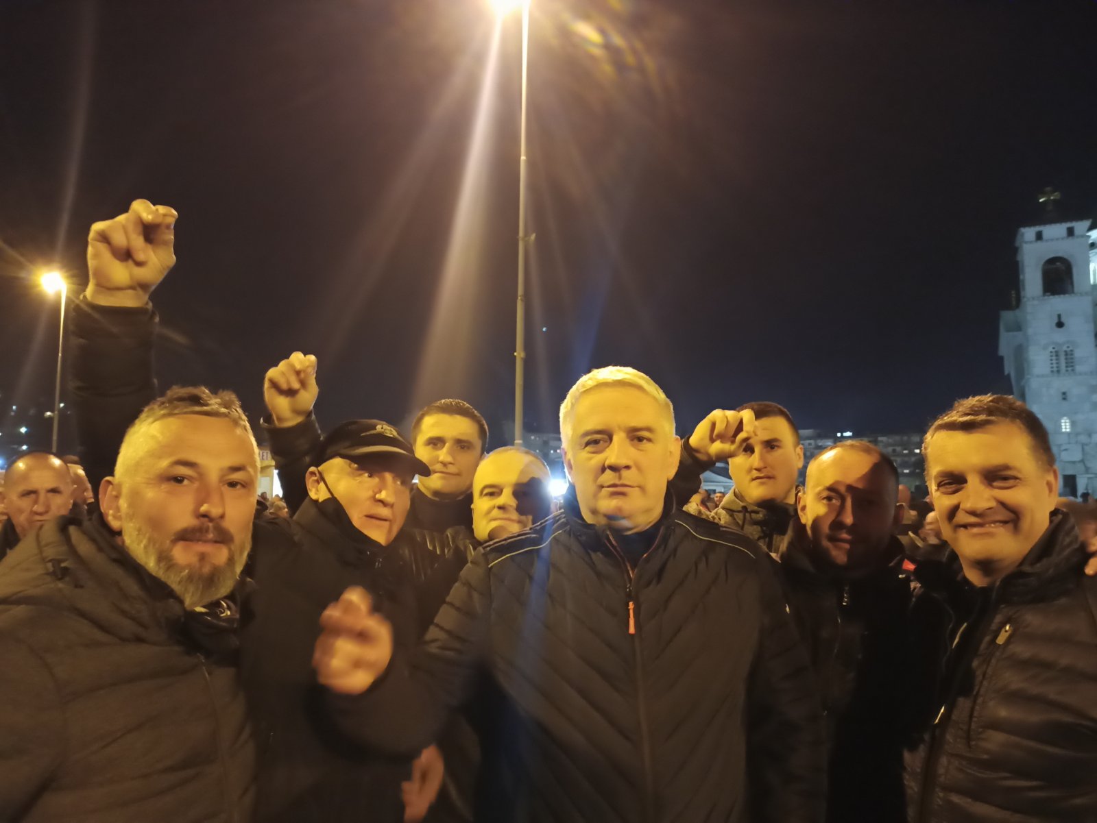 VUČUROVIĆ NA PROTESTU: Nećemo dozvoliti da se prekroji izborna volja građana!