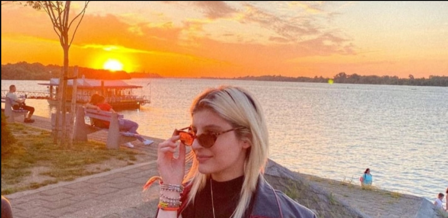 ĆERKA ISIDORE BJELICE POSEBNA JE NA MAJKU! Vila pokazala još jednu tetovažu! (FOTO)