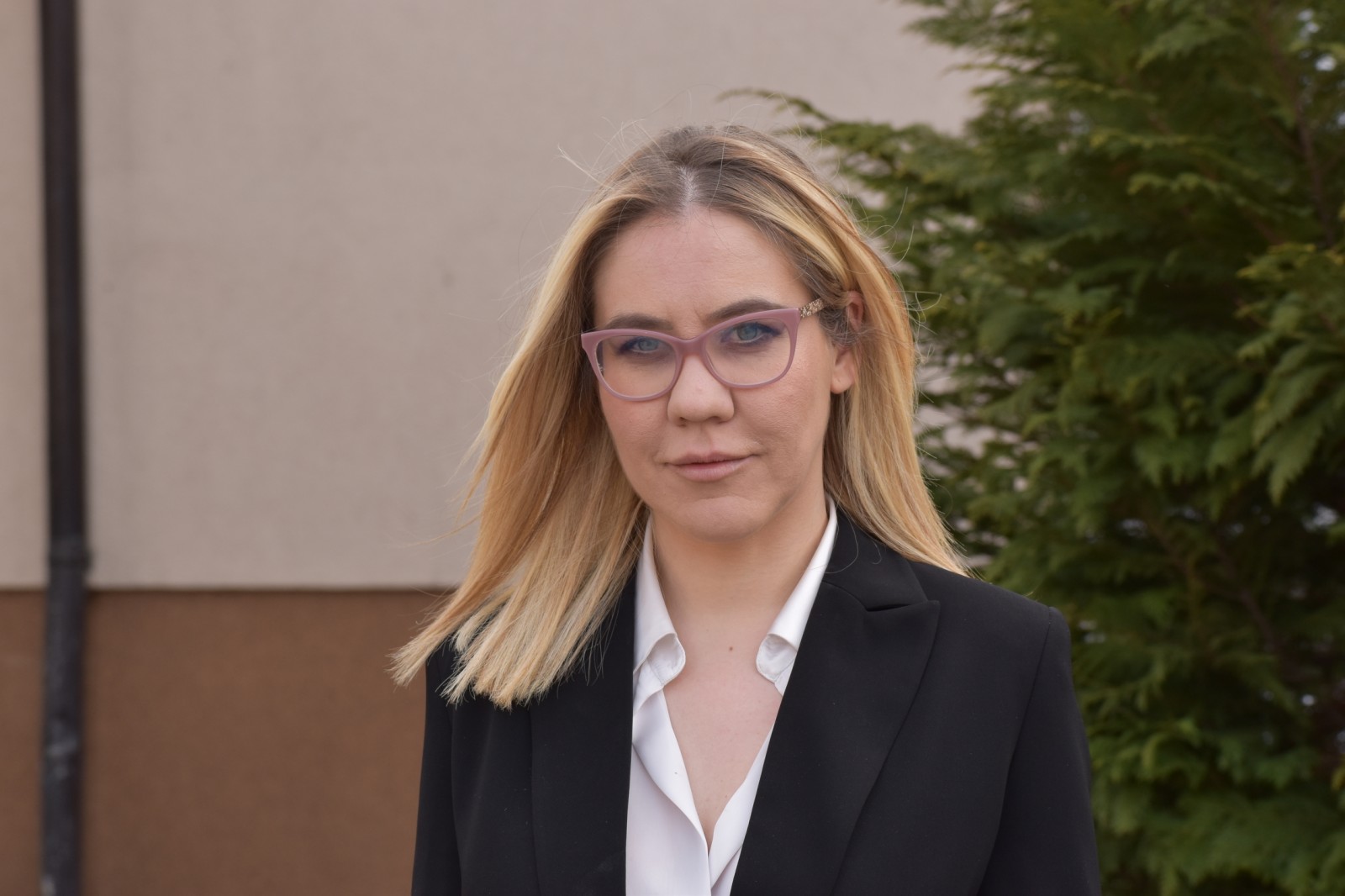 VESNA BRATIĆ: Da li se oglasila neka NVO povodom napada na dijete zbog majice jednog sportskog tima? A država?