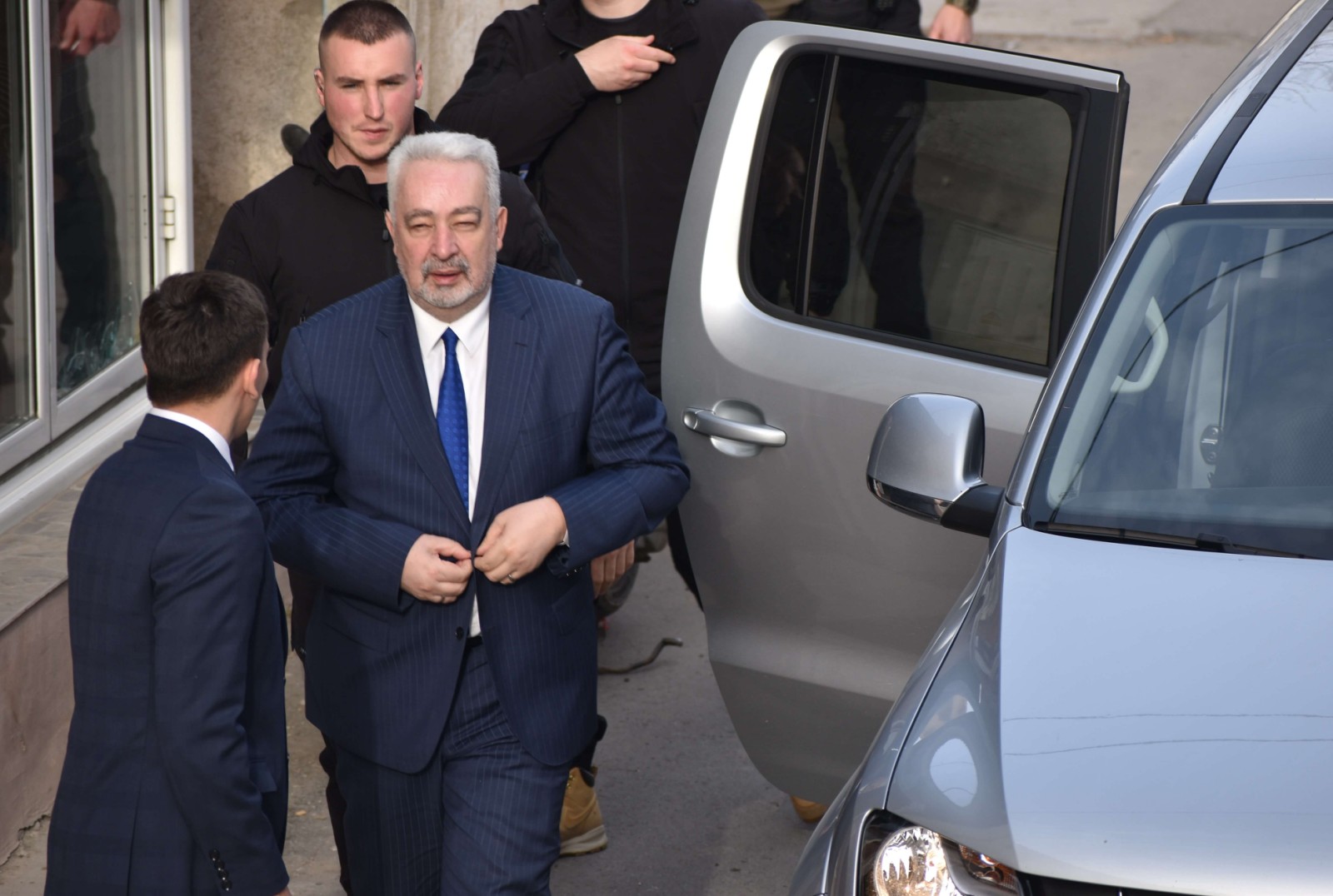 KRIVOKAPIĆ: Prijetnjama želi da se izazove panika i ugrozi bezbjednost u Crnoj Gori