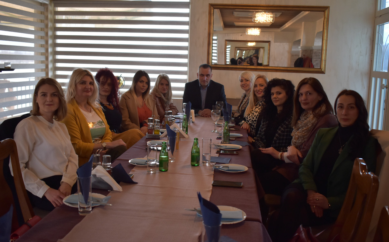 Nosilac izborne liste koalicije ''Za budućnost Berana'', Vuko Todorović, čestitao 8. mart svim ženama! (VIDEO)
