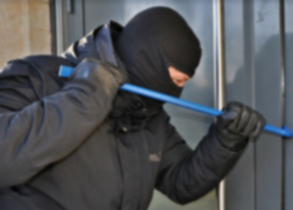 PROPJEVALI: Policijski službenik ojadio vlasnika mjenjačnice za 95.000 evra