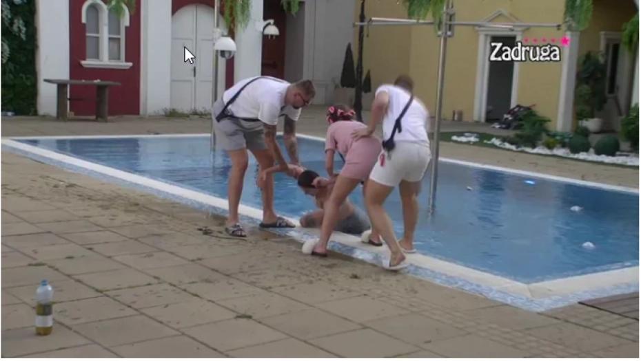 MOMENTALNA DISKVALIFIKACIJA?! Nakon brutalnog napada Marka na Viki, javnost zahtijeva da produkcija bude strožija!
