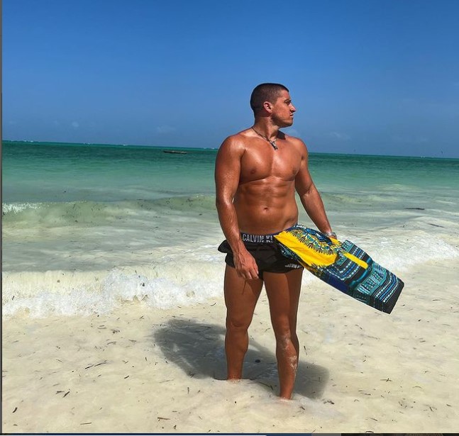 OVA ŽENA MU JE NAJVAŽNIJA! Nakon Zanzibara David Dragojević ne odvaja se od NJE! (FOTO)