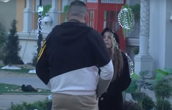 CAR NASRNUO NA DALILU! Brutalan okršaj bivših partnera!