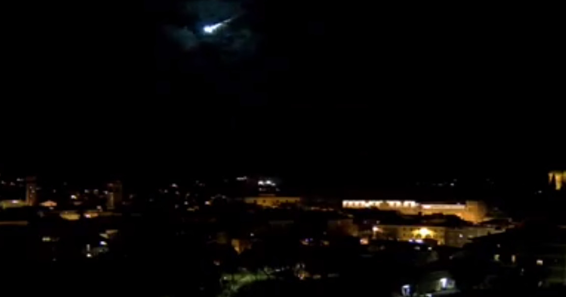 NEBESKI FENOMEN IZNAD HRVATSKE ''Bilo je sjajnije od punog mjeseca'' (VIDEO)