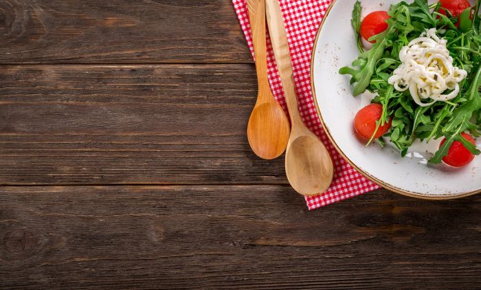 LAGANA VEČERA Salata od rukole i tunjevine