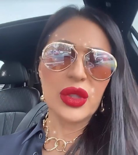 APSOLUTNA DOMINACIJA! Ceca objasnila kako dama treba da izgleda! (FOTO)