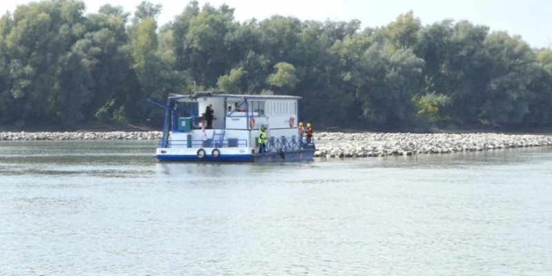 HOROR KOD UMKE Leš zakačen za splav