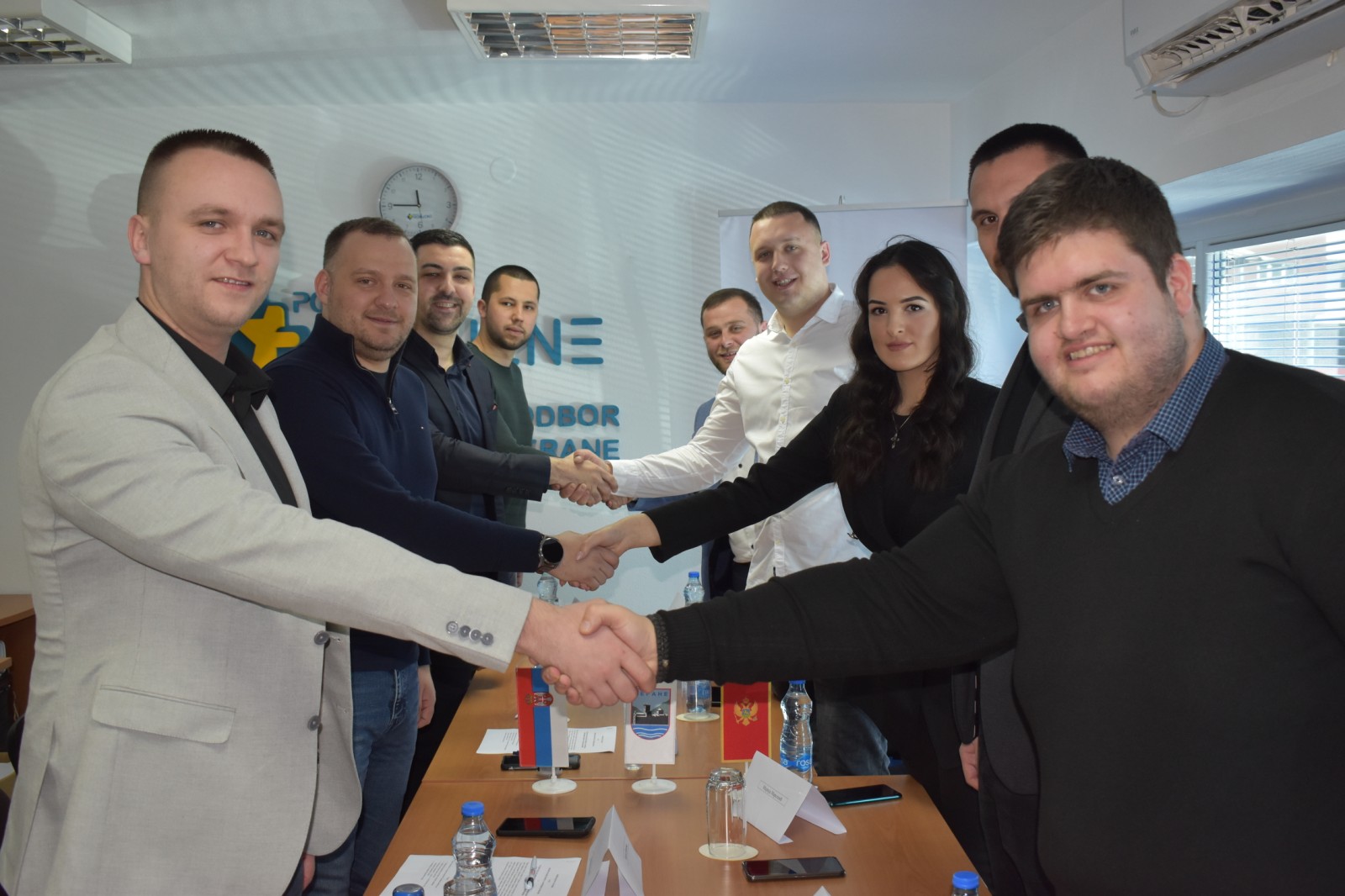 POTPISAN MEMORANDUM O SARADNJI Zahvaljujući mladima iz PzP-a bolji uslovi za studente iz Berana u KiM!
