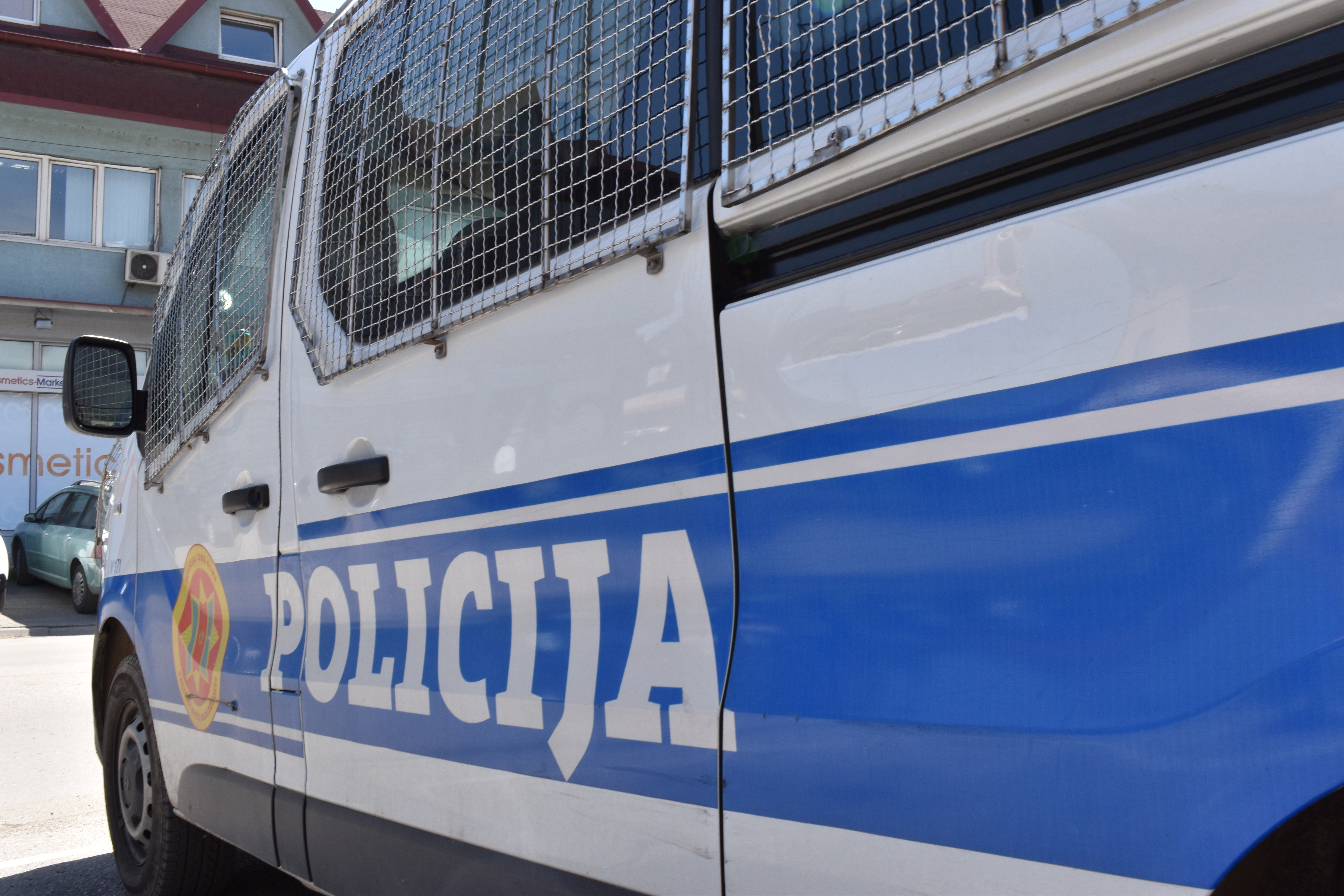 ZARADIO PREKO 200 HILJADA EURA! Baranin osumnjičen za nezakonitu prodaju 119 brodskih kontejnera