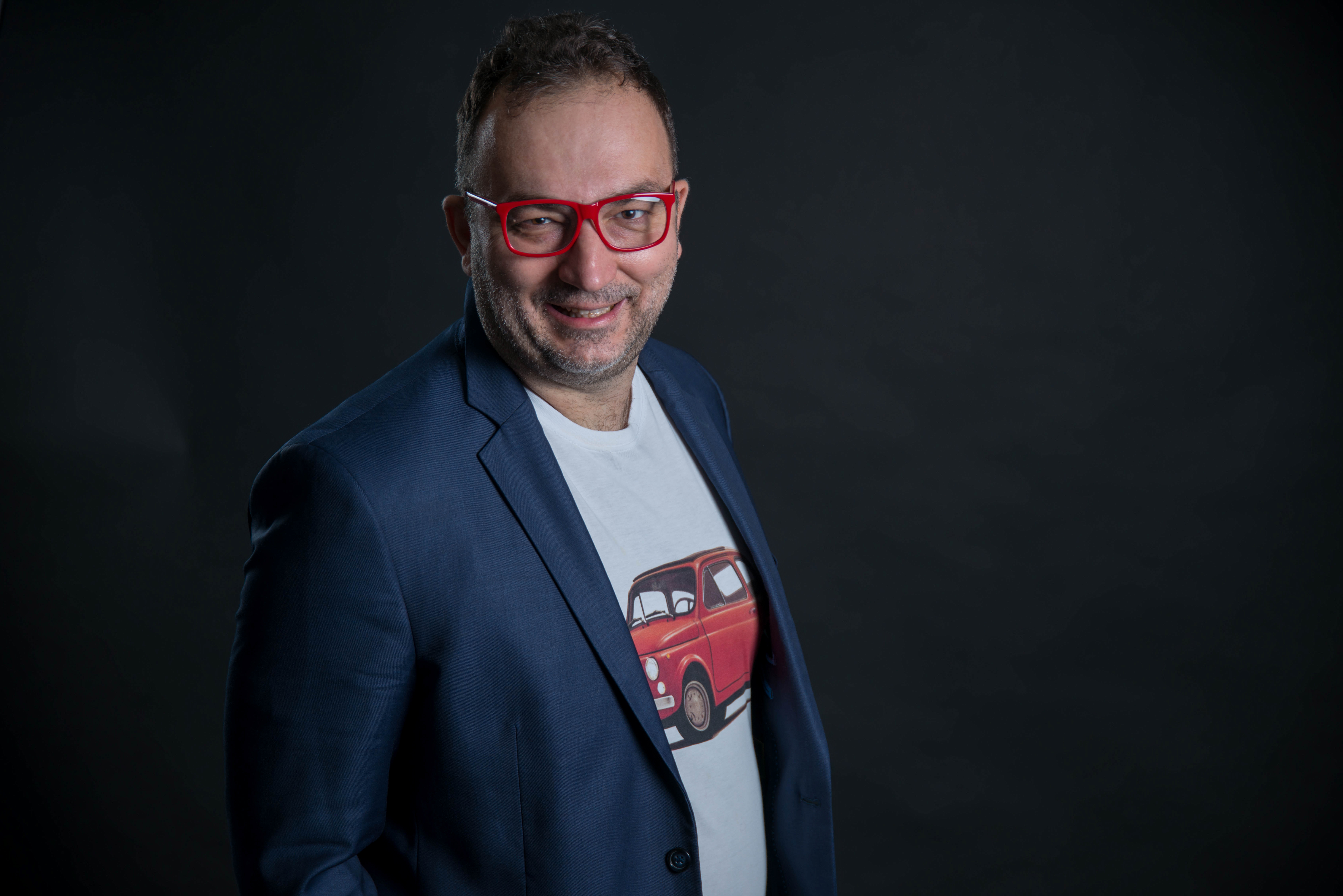 Aleksandar Filipović osudio stanje u kulturi: "U modi su primitivizam i silikonske pevačice, a ja pamtim samo sretne dane!"