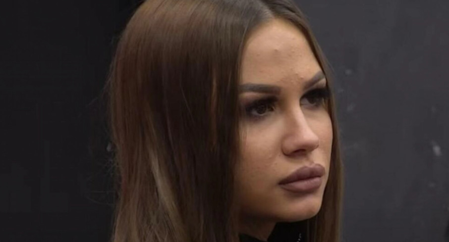 ANA DILOVALA DROGU SA SVOJIM DEČKOM! Otkrivena kriminalna prošlost kontroverzne zadrugarke!