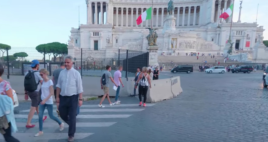MMF UPOZORIO: Gasni embargo vodi recesiji u Istočnoj Evropi i Italiji