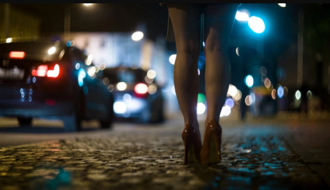 ŠUŠKA SE Starleta se vratila prostituciji