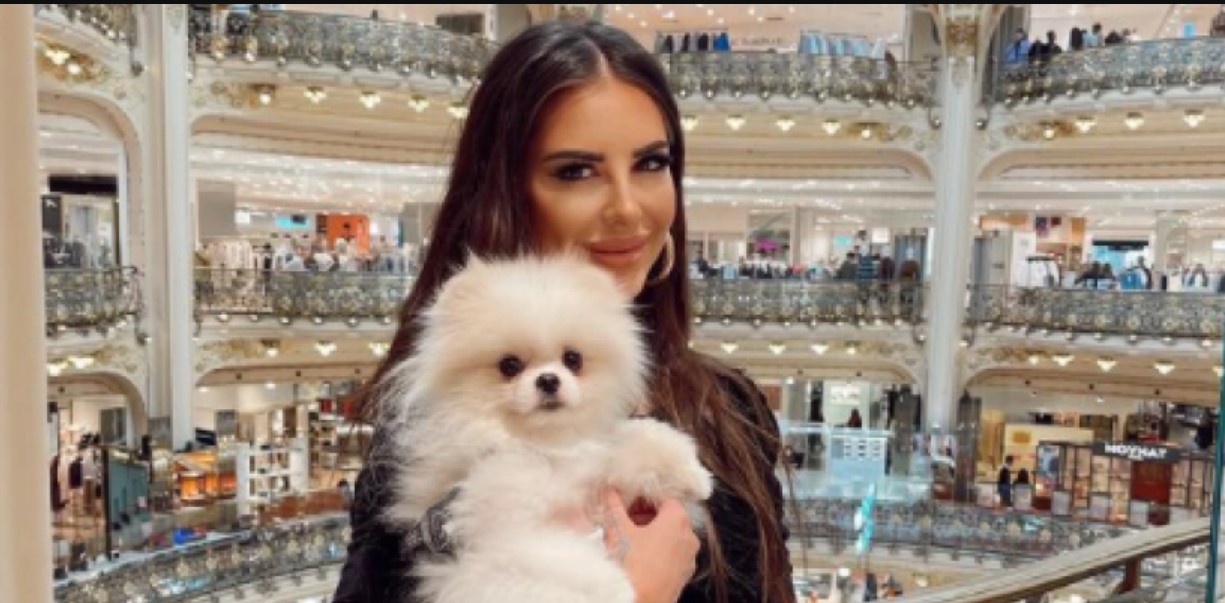 ZORANNAH IZBAČENA IZ TRŽNOG CENTRA! Pustila psa da se uneredi usred radnje!