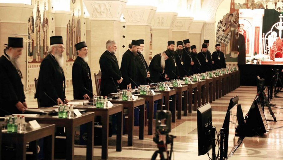 VRAĆANJE MPC POD OKRILJE SPC: Sjutra zajednička liturgija - dvije ''sestrinke crkve'' u Hramu na Vračaru