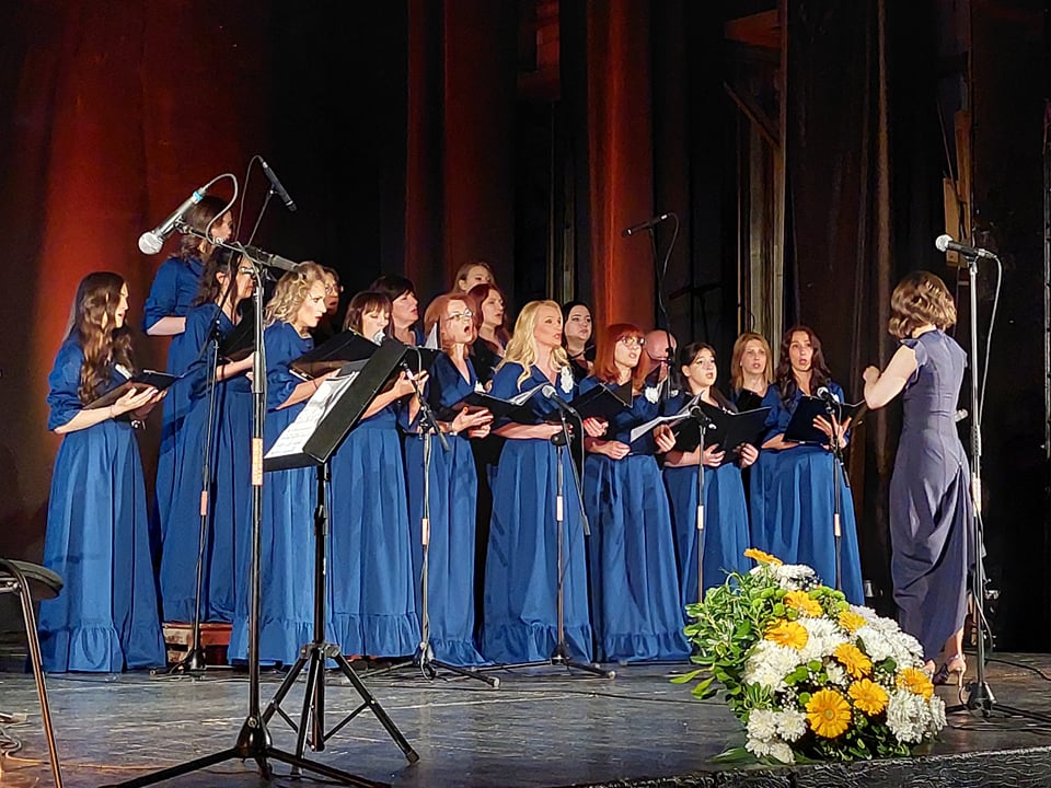 PRVI KONCERT GRADSKOG HORA Muzikom razgalili dušu Beranaca!
