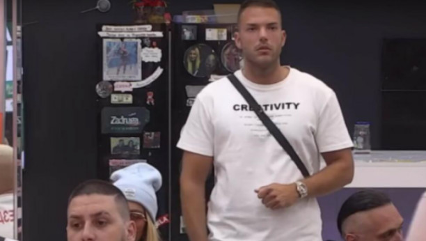 SVI SU GA OSUDILI! Zadrugarima pušten snimak gdje Anđelo plače zbog Dalile, a evo kako je on reagovao
