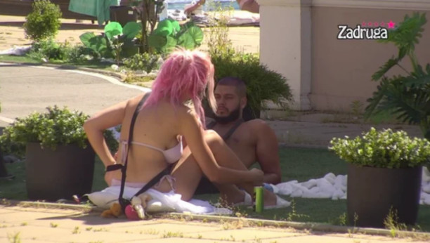JEDVA ČEKAM DA ŽIVIM SA DRAGOJEVIĆIMA! Aleks se seli kod Dejana u Veternik