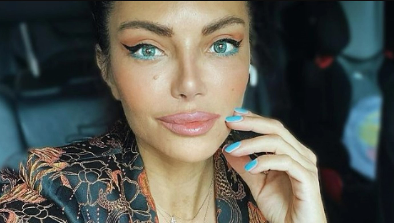PRE VIDOJA VOLELA JE RONIOCA Nikolina Pišek je sa sportistom bila na korak do svadbe, a onda je on bankrotirao