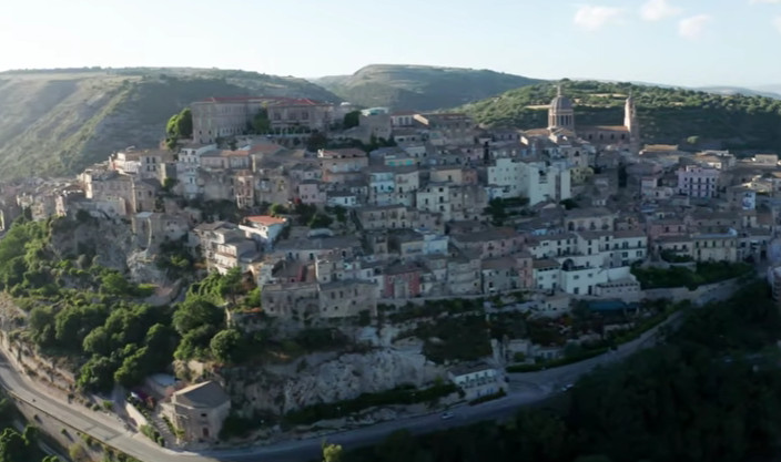 DESTINACIJA KOJU VREDI POSJETITI Grad koji je poslije zemljotresa podignut raskošniji nego ikad